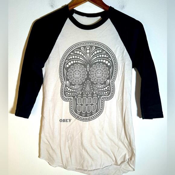 Obey Sugar Skull Tee Shirt - Picture 2 of 4